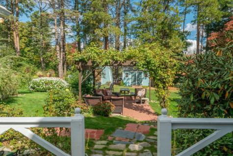 338 Foreside Road Falmouth ME 04105