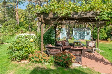 338 Foreside Road Falmouth ME 04105