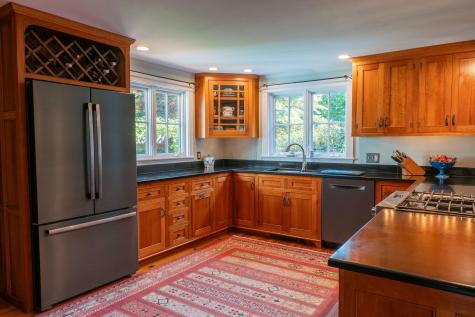 338 Foreside Road Falmouth ME 04105