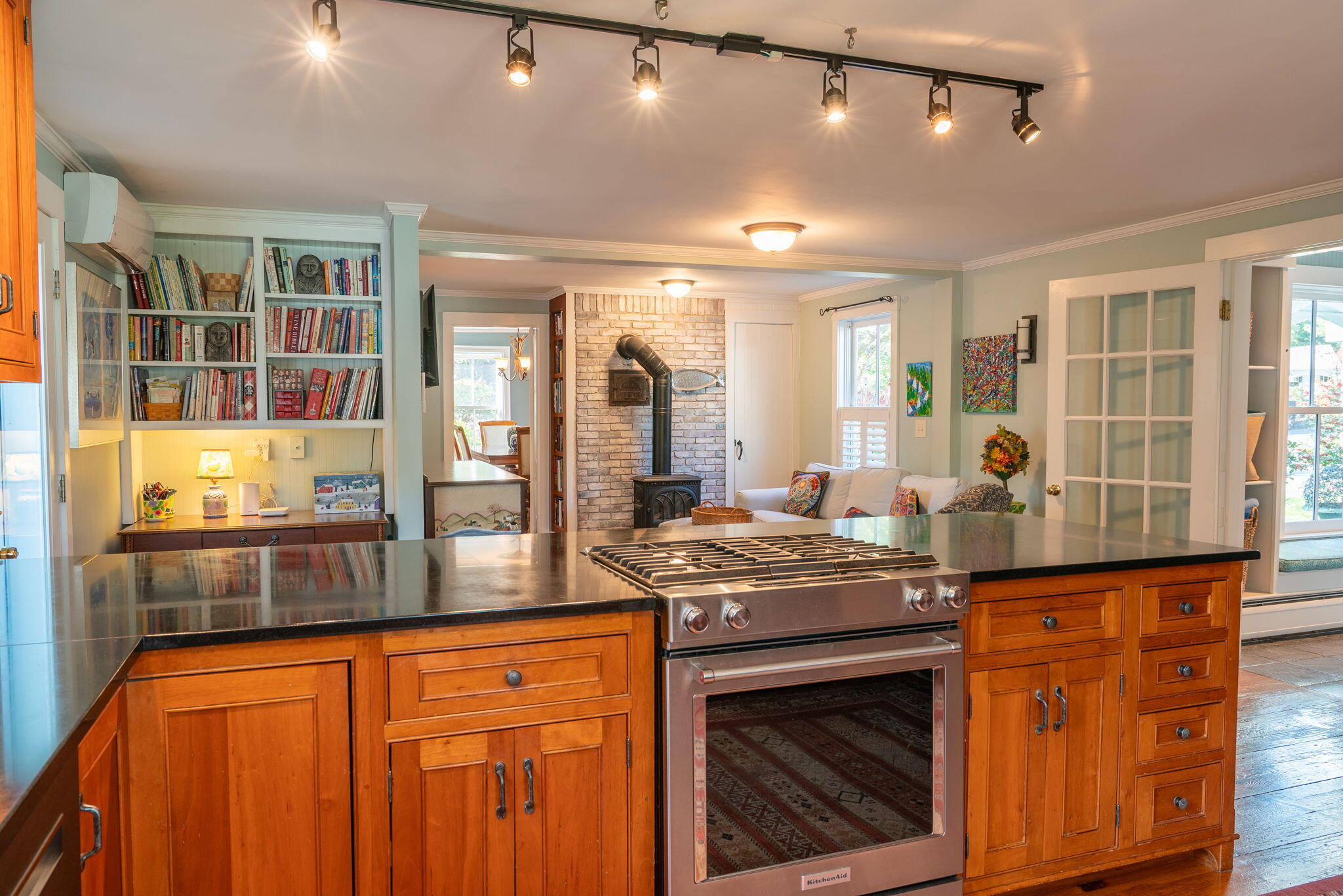 338 Foreside Road Falmouth ME 04105