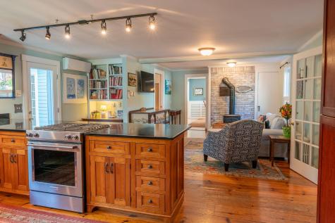 338 Foreside Road Falmouth ME 04105