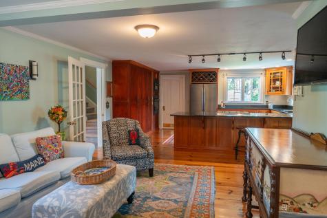 338 Foreside Road Falmouth ME 04105