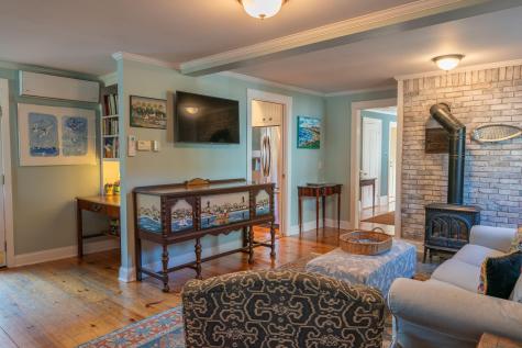 338 Foreside Road Falmouth ME 04105