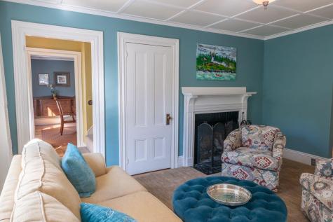 338 Foreside Road Falmouth ME 04105