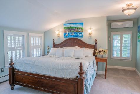 338 Foreside Road Falmouth ME 04105