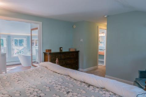 338 Foreside Road Falmouth ME 04105