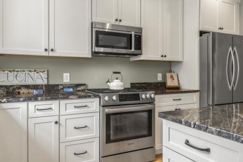 2 Franklin Circle Cape Elizabeth ME 04107