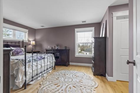 2 Franklin Circle Cape Elizabeth ME 04107