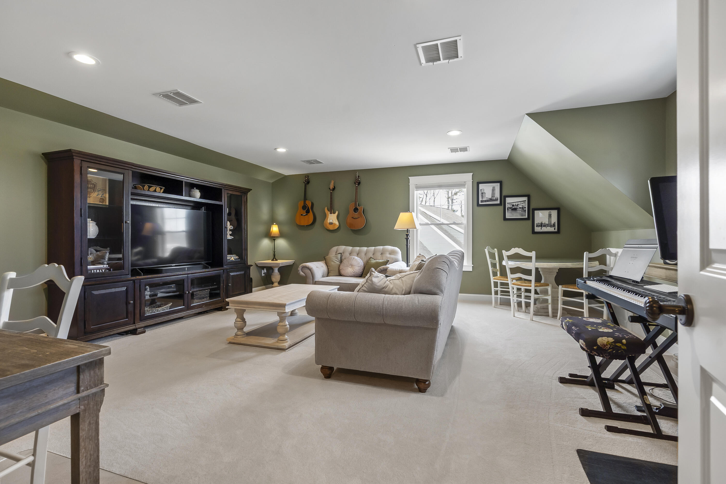 2 Franklin Circle Cape Elizabeth ME 04107