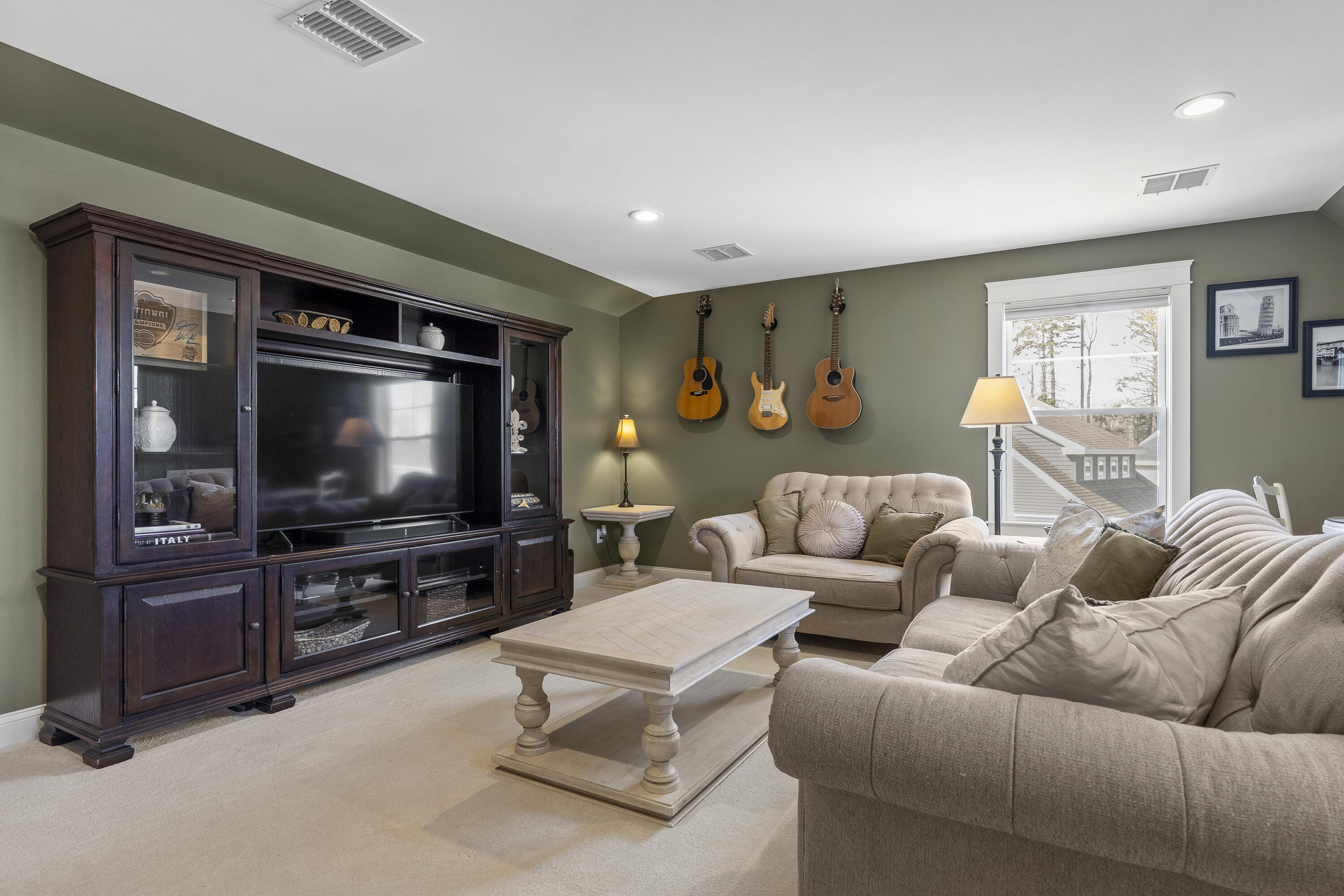 2 Franklin Circle Cape Elizabeth ME 04107