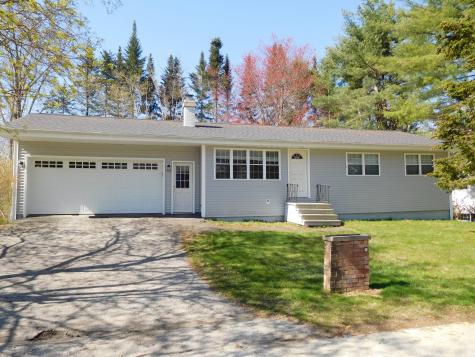 4 Sheffield Avenue Lewiston ME 04240