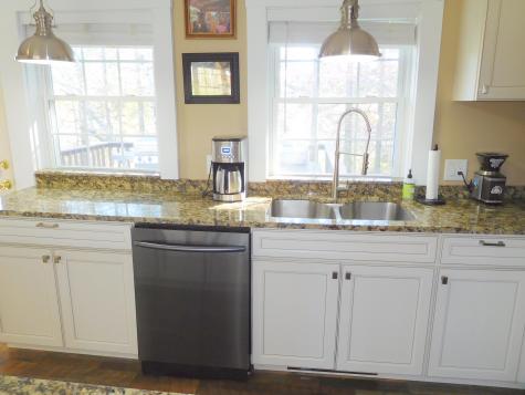 4 Sheffield Avenue Lewiston ME 04240