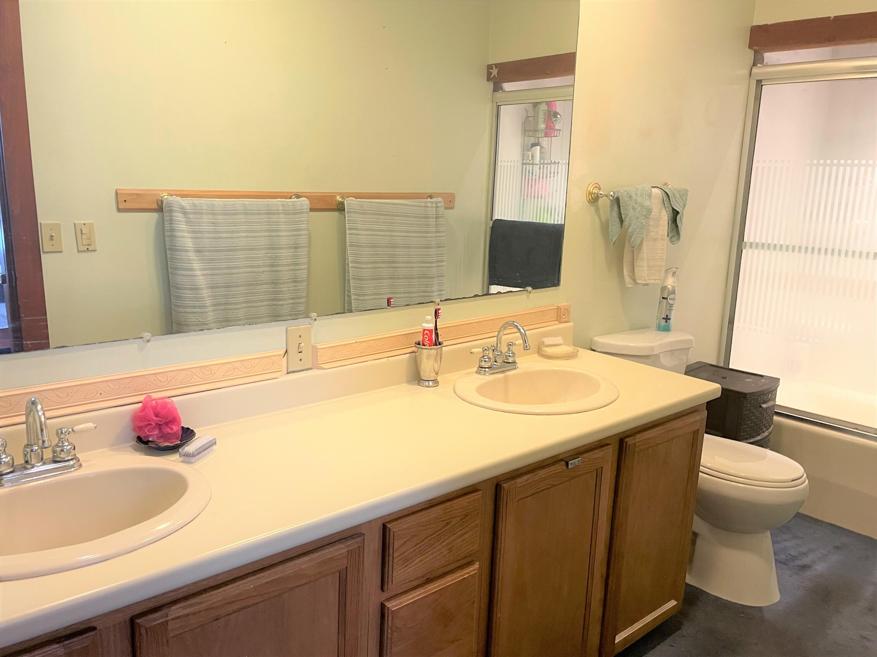 20 Abenaki Way Turner ME 04282