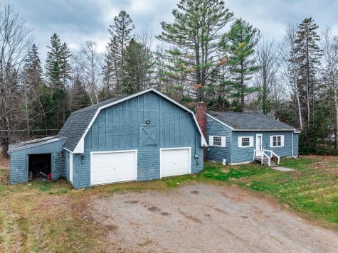 1922 Pushaw Road Glenburn ME 04401