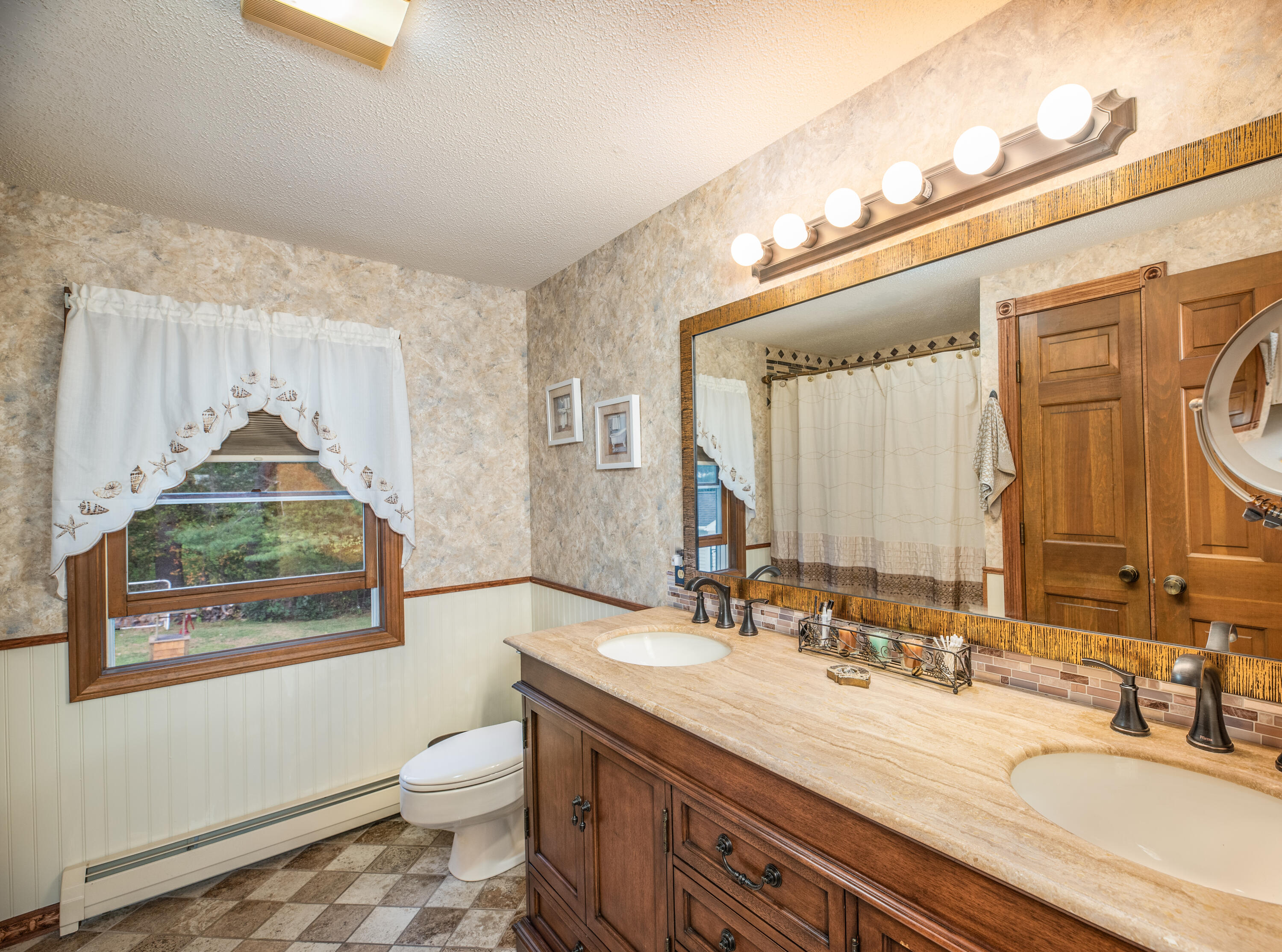 124 Cony Road Augusta ME 04330