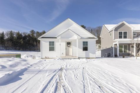 17 Feldspar Lane Cumberland ME 04021