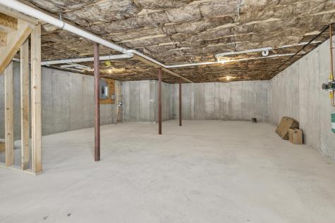 17 Feldspar Lane Cumberland ME 04021