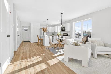 17 Feldspar Lane Cumberland ME 04021