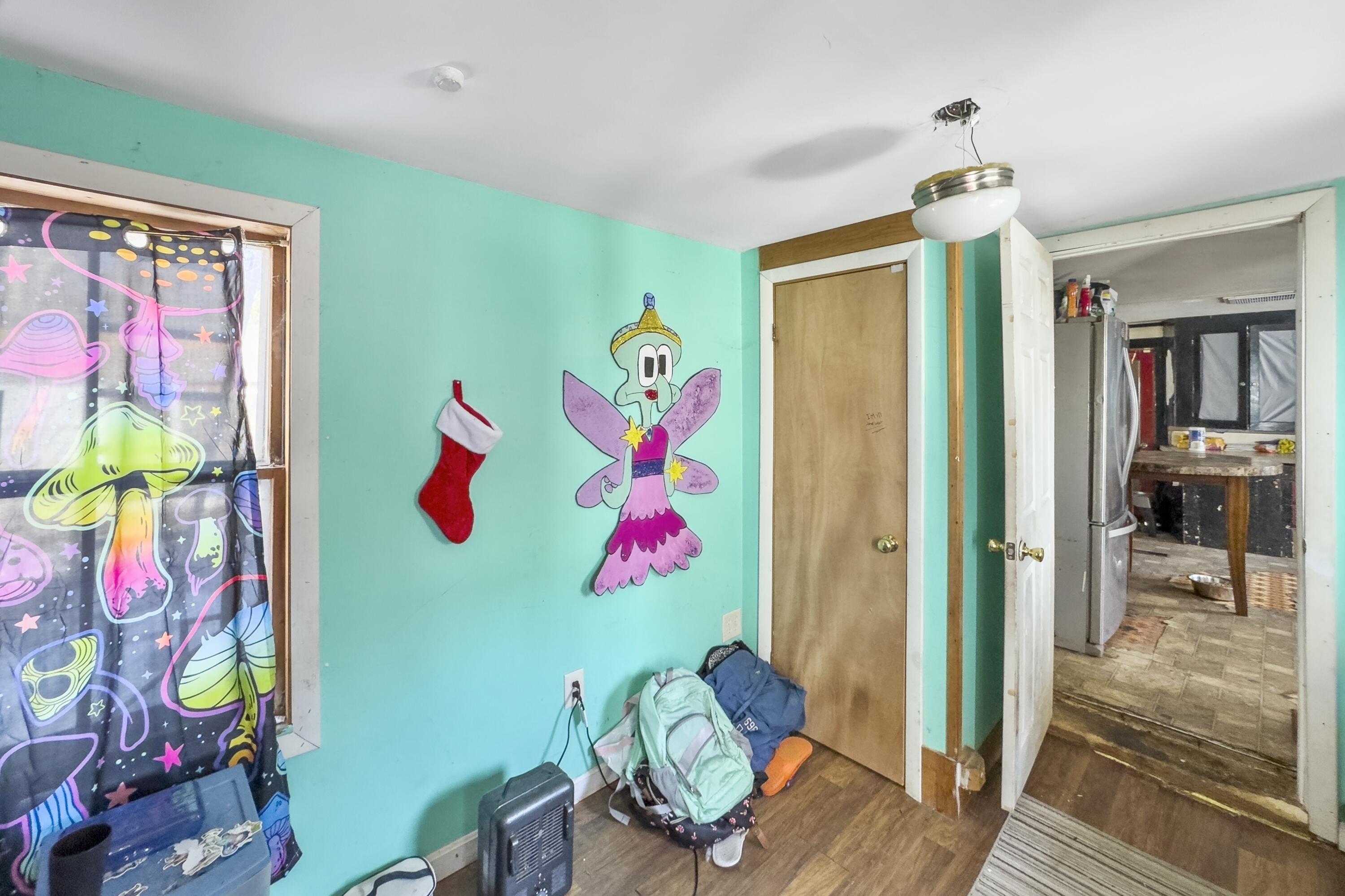 102 Beechwood Street Thomaston ME 04861