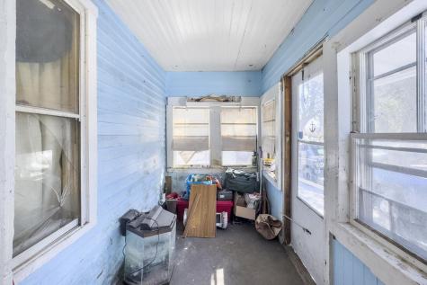 102 Beechwood Street Thomaston ME 04861