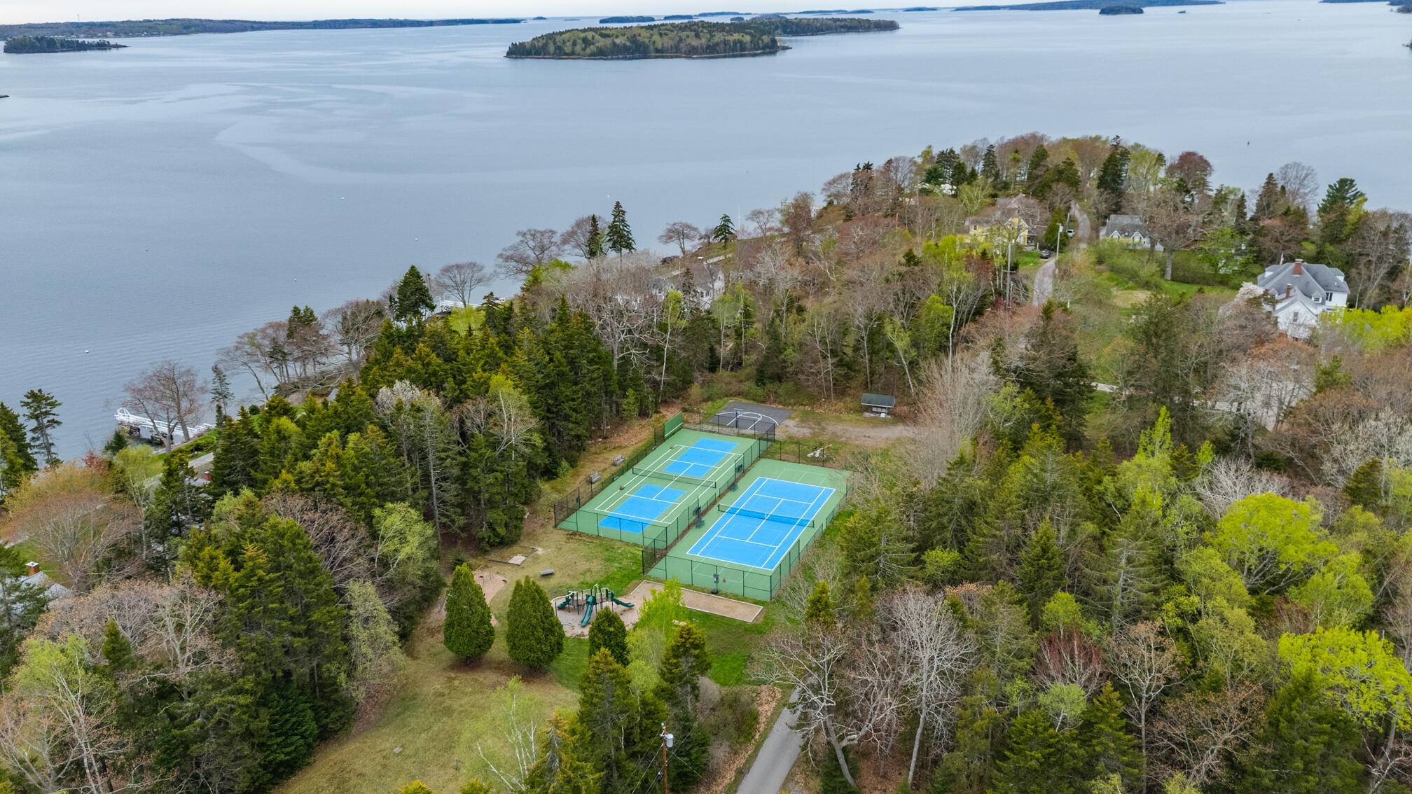 33 Webb Field Road Brunswick ME 04011