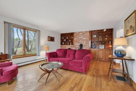 556 Main Street Wayne ME 04284