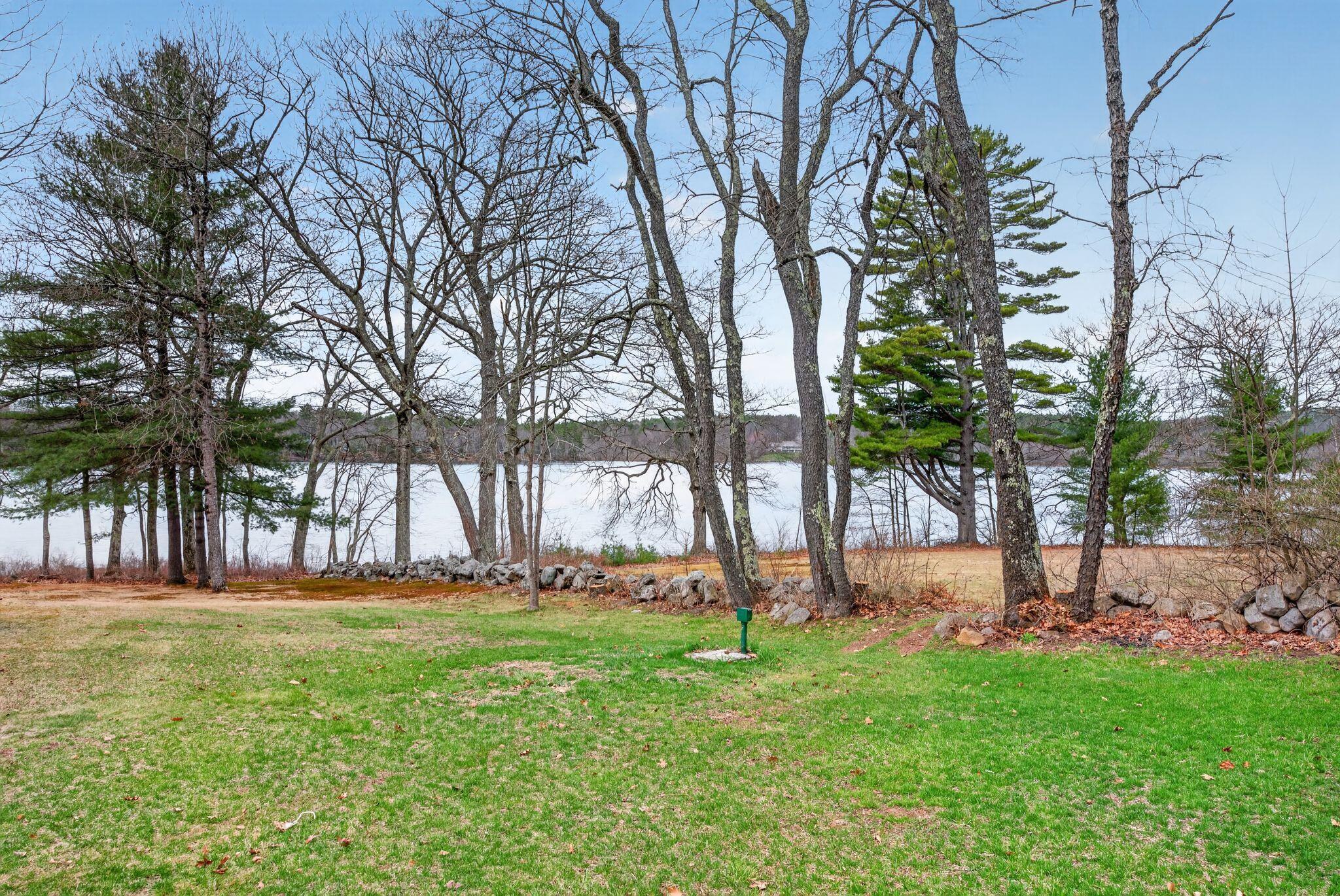 556 Main Street Wayne ME 04284