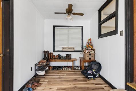 4 Thurlow Avenue Paris ME 04281