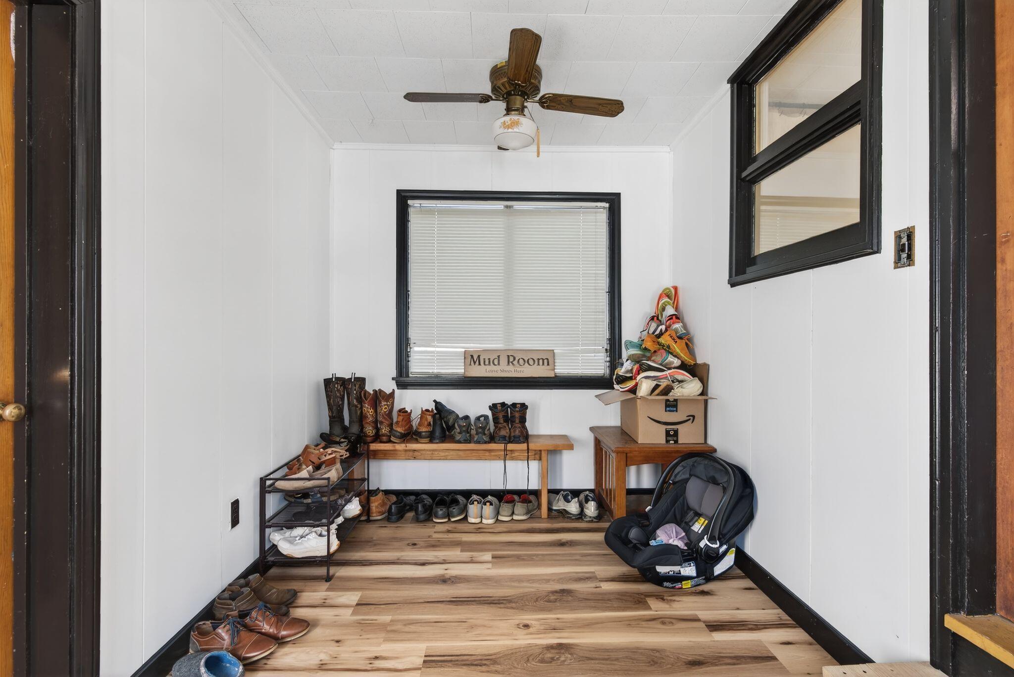 4 Thurlow Avenue Paris ME 04281