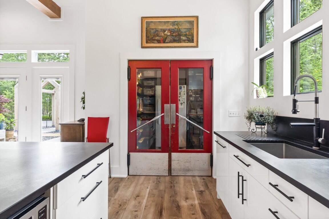 98 Meadow Cove Road Boothbay ME 04544