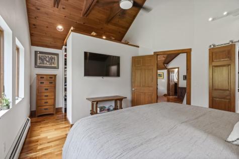 98 Meadow Cove Road Boothbay ME 04544