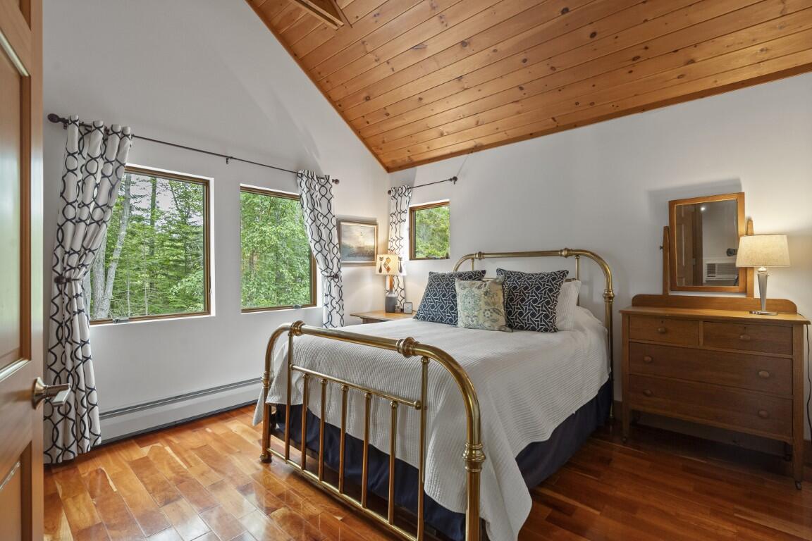 98 Meadow Cove Road Boothbay ME 04544