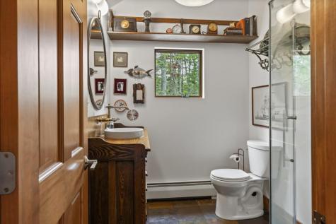 98 Meadow Cove Road Boothbay ME 04544