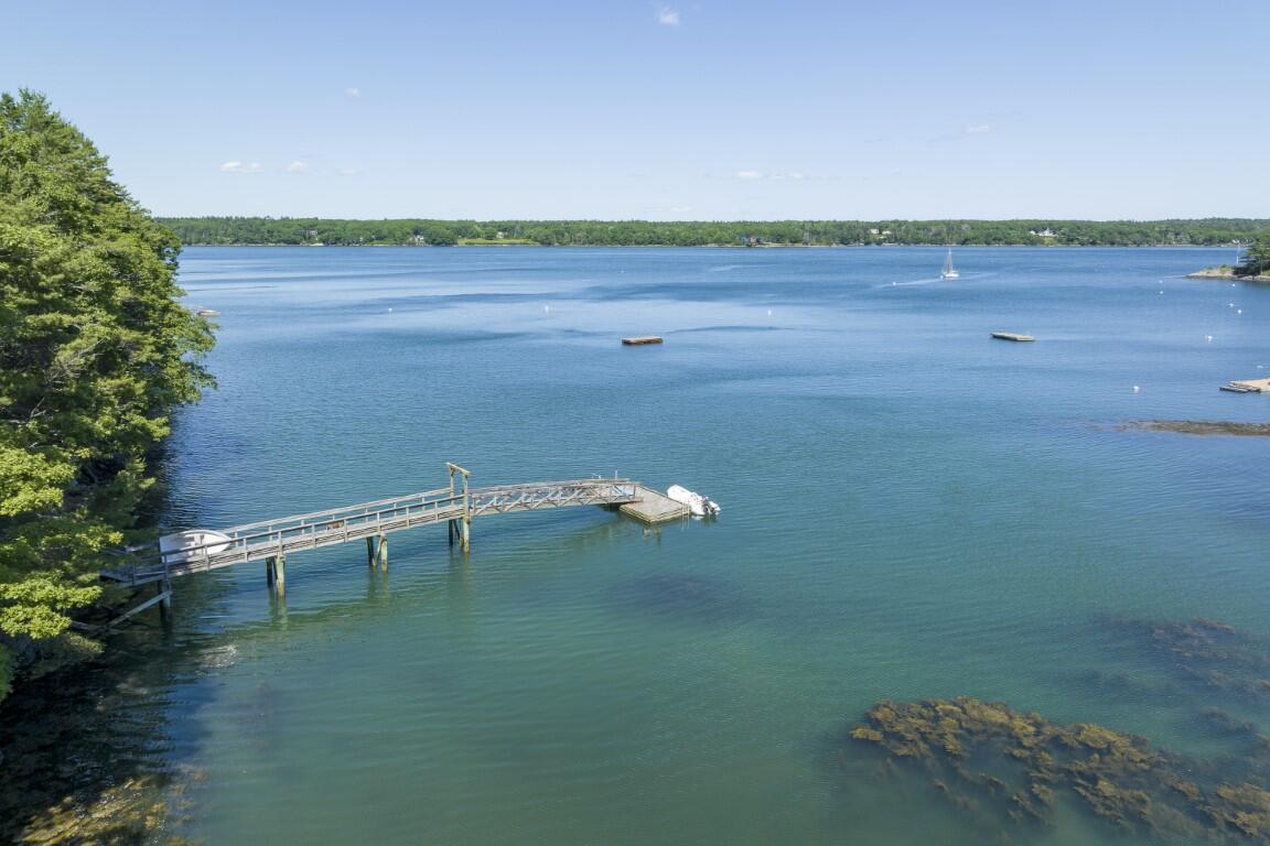 98 Meadow Cove Road Boothbay ME 04544