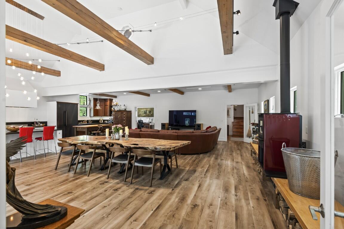 98 Meadow Cove Road Boothbay ME 04544