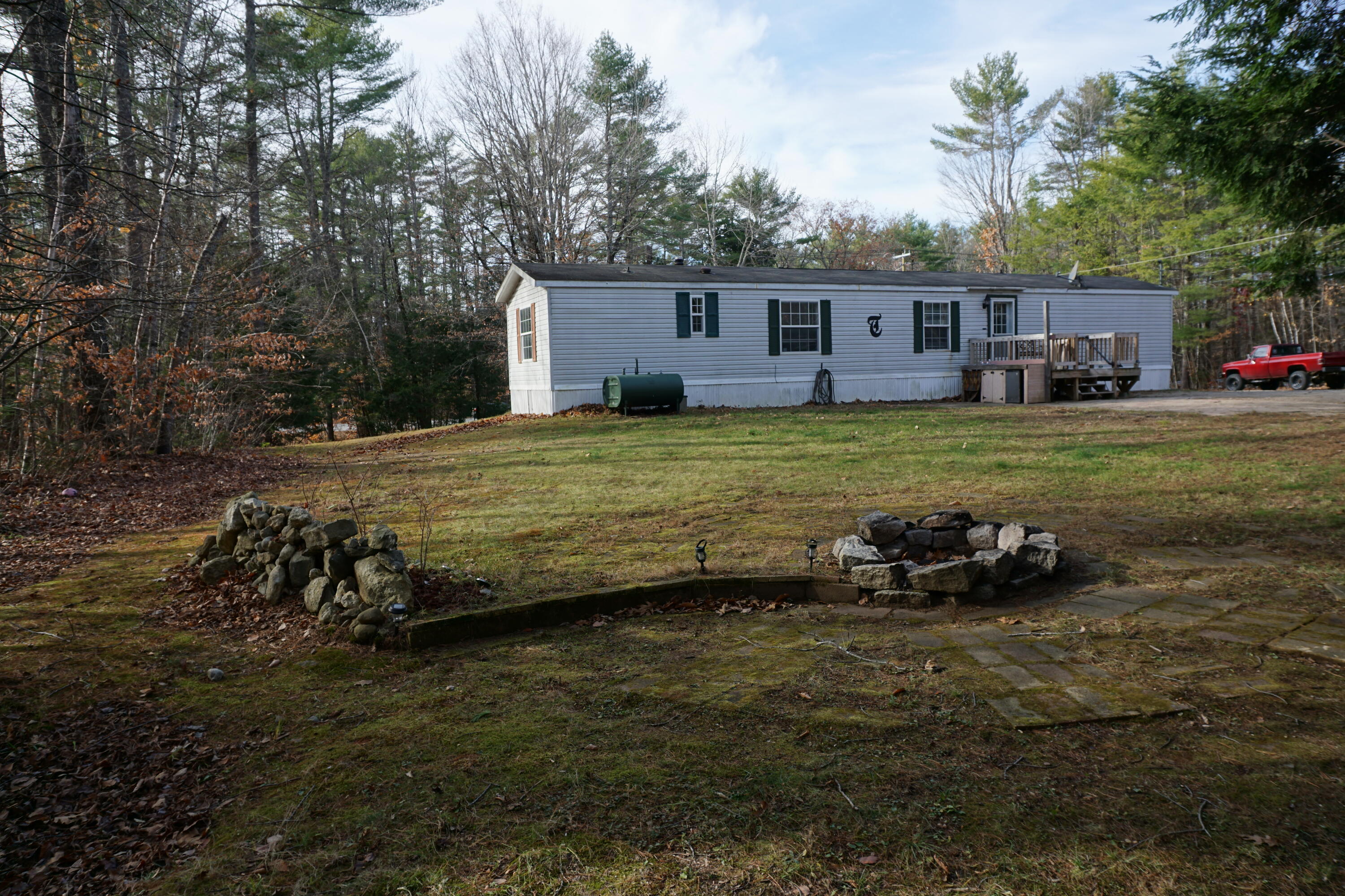 661 Park Street Paris ME 04281