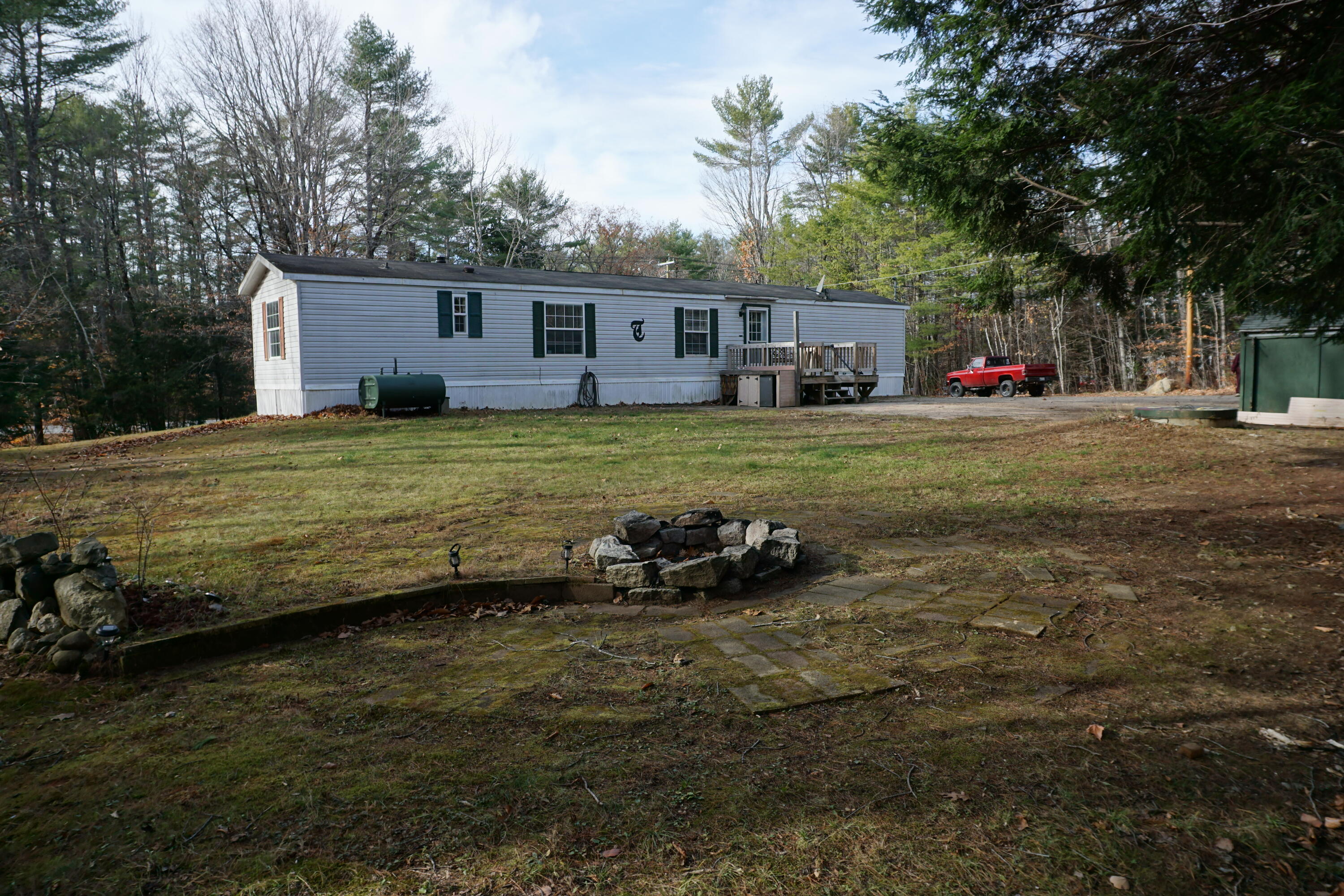 661 Park Street Paris ME 04281