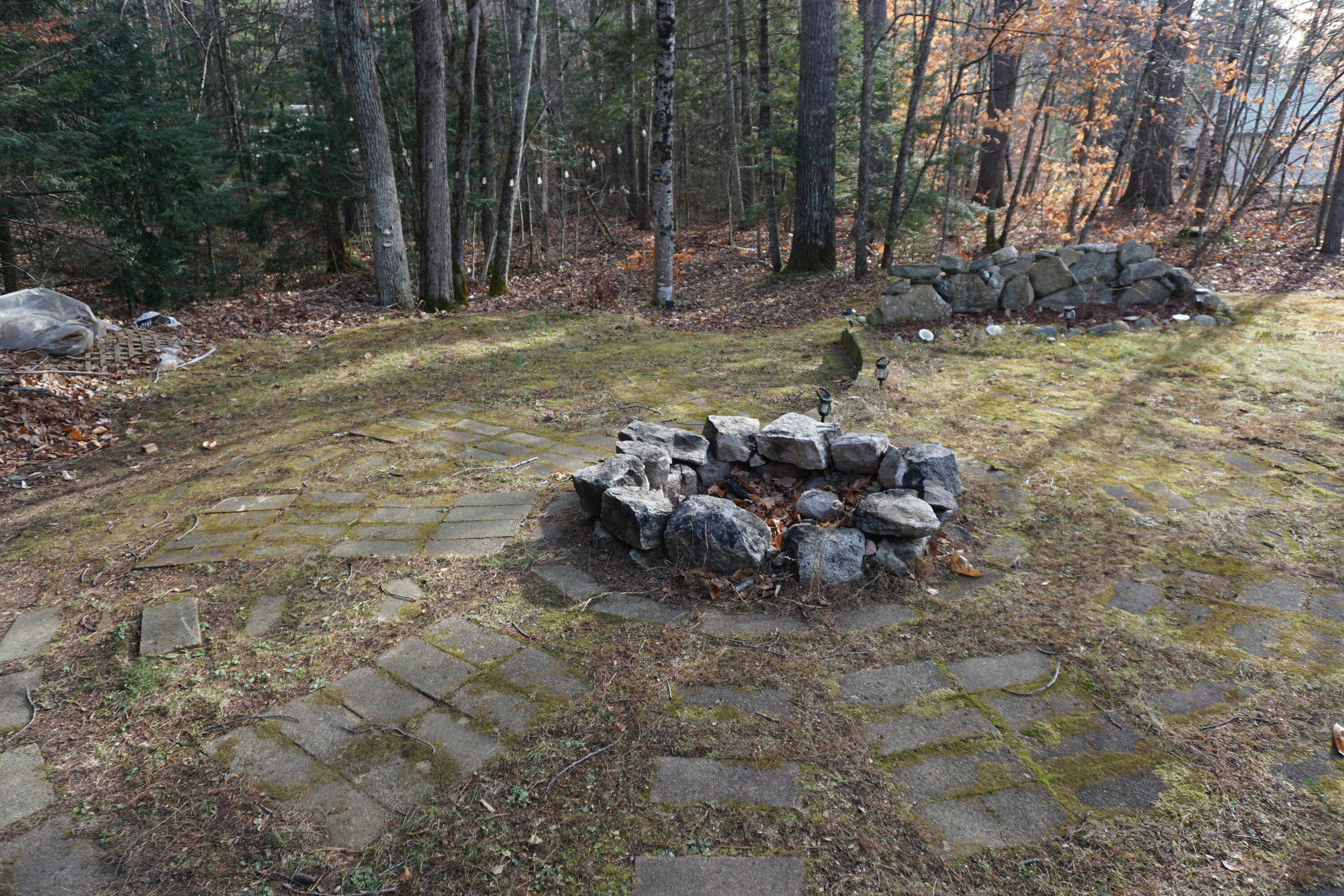 661 Park Street Paris ME 04281