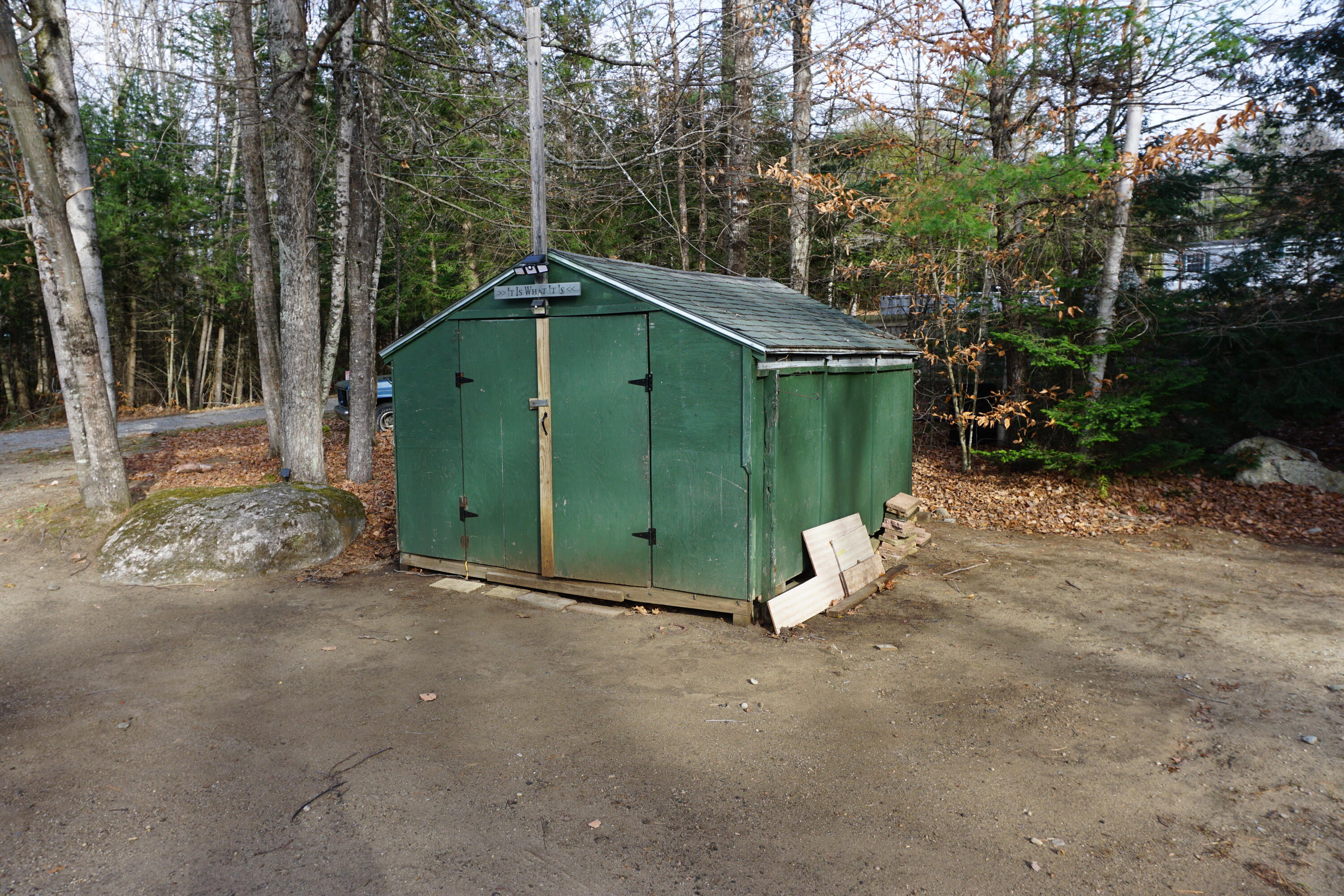 661 Park Street Paris ME 04281