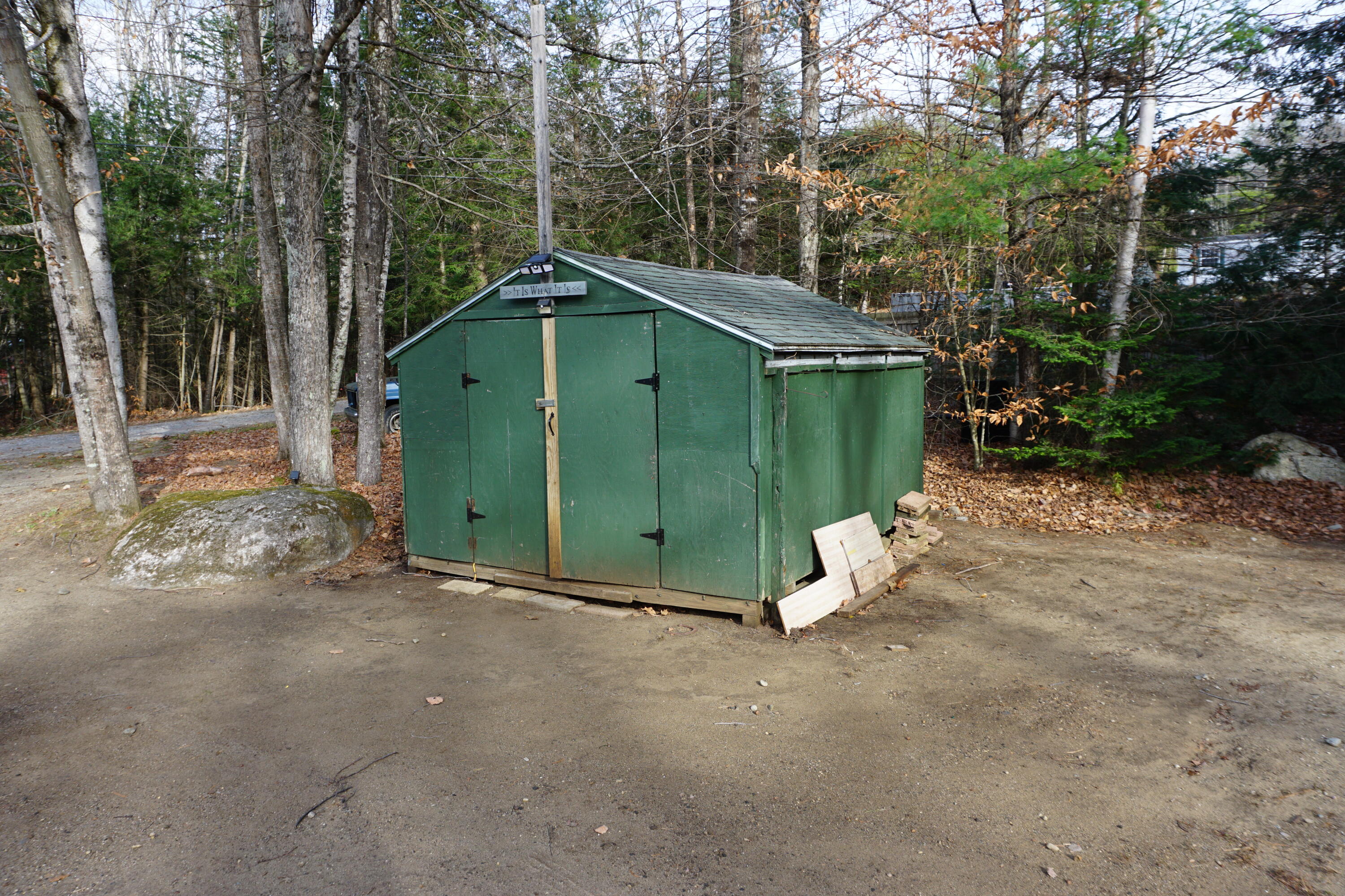 661 Park Street Paris ME 04281