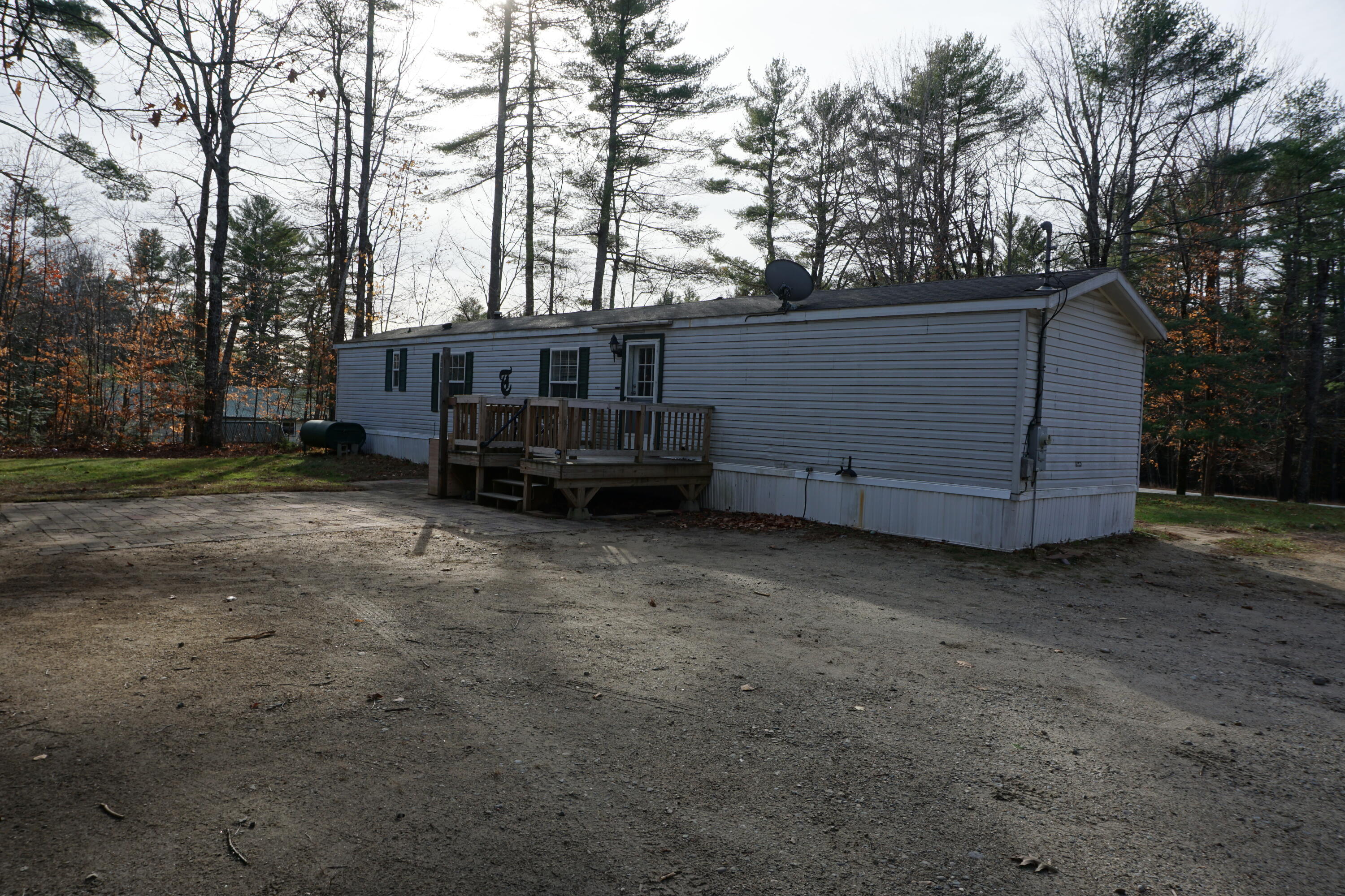 661 Park Street Paris ME 04281