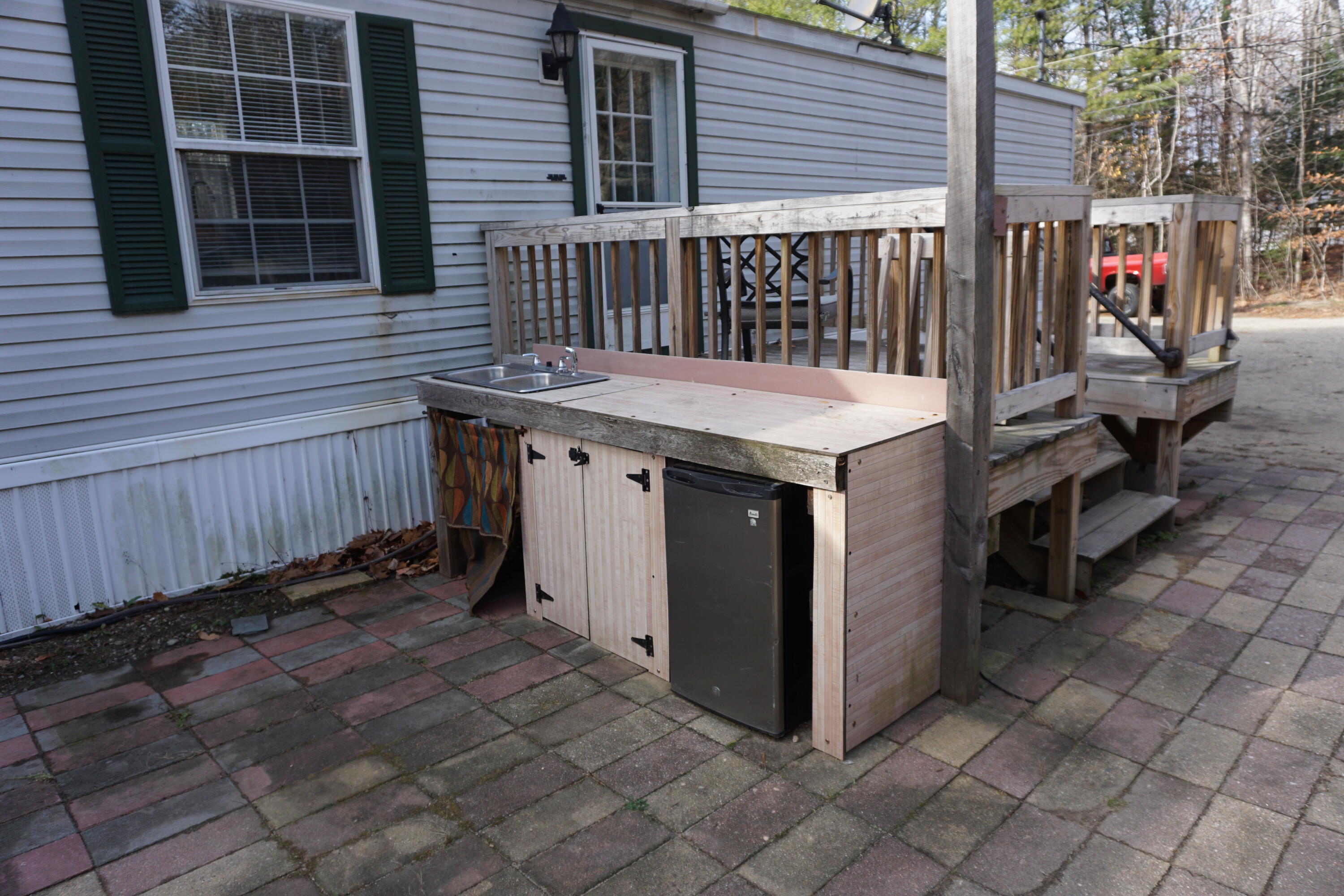 661 Park Street Paris ME 04281