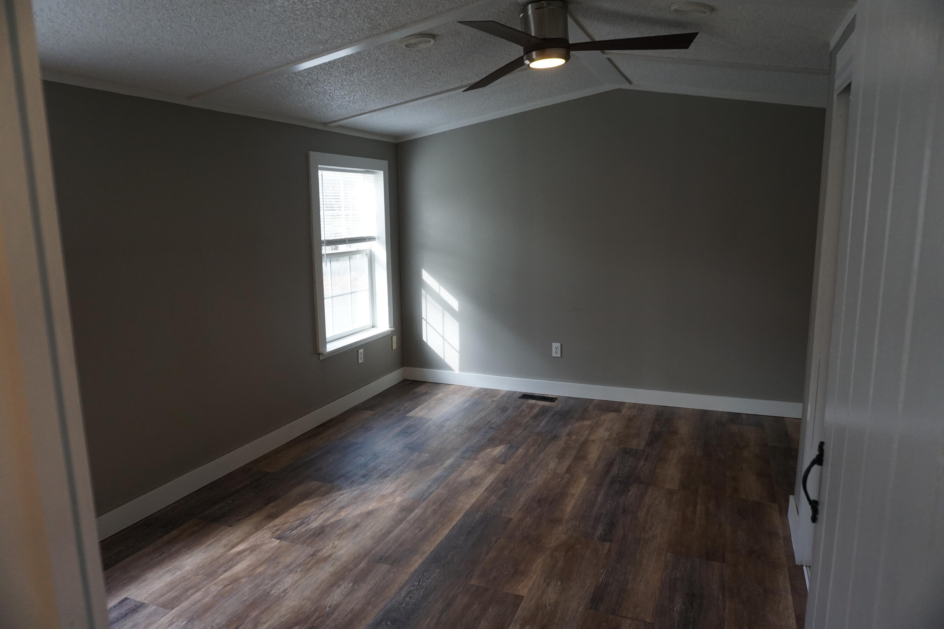 661 Park Street Paris ME 04281