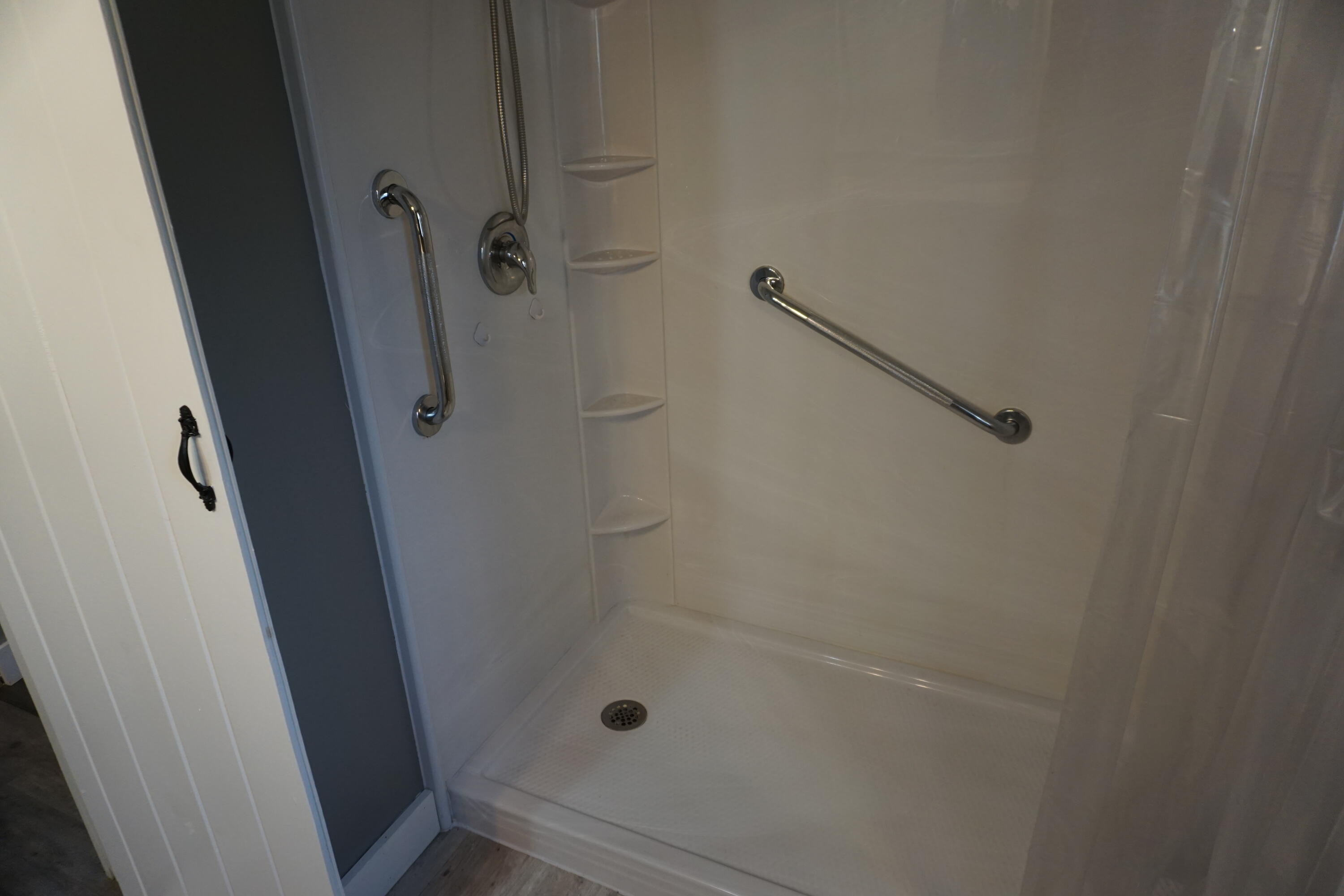 661 Park Street Paris ME 04281