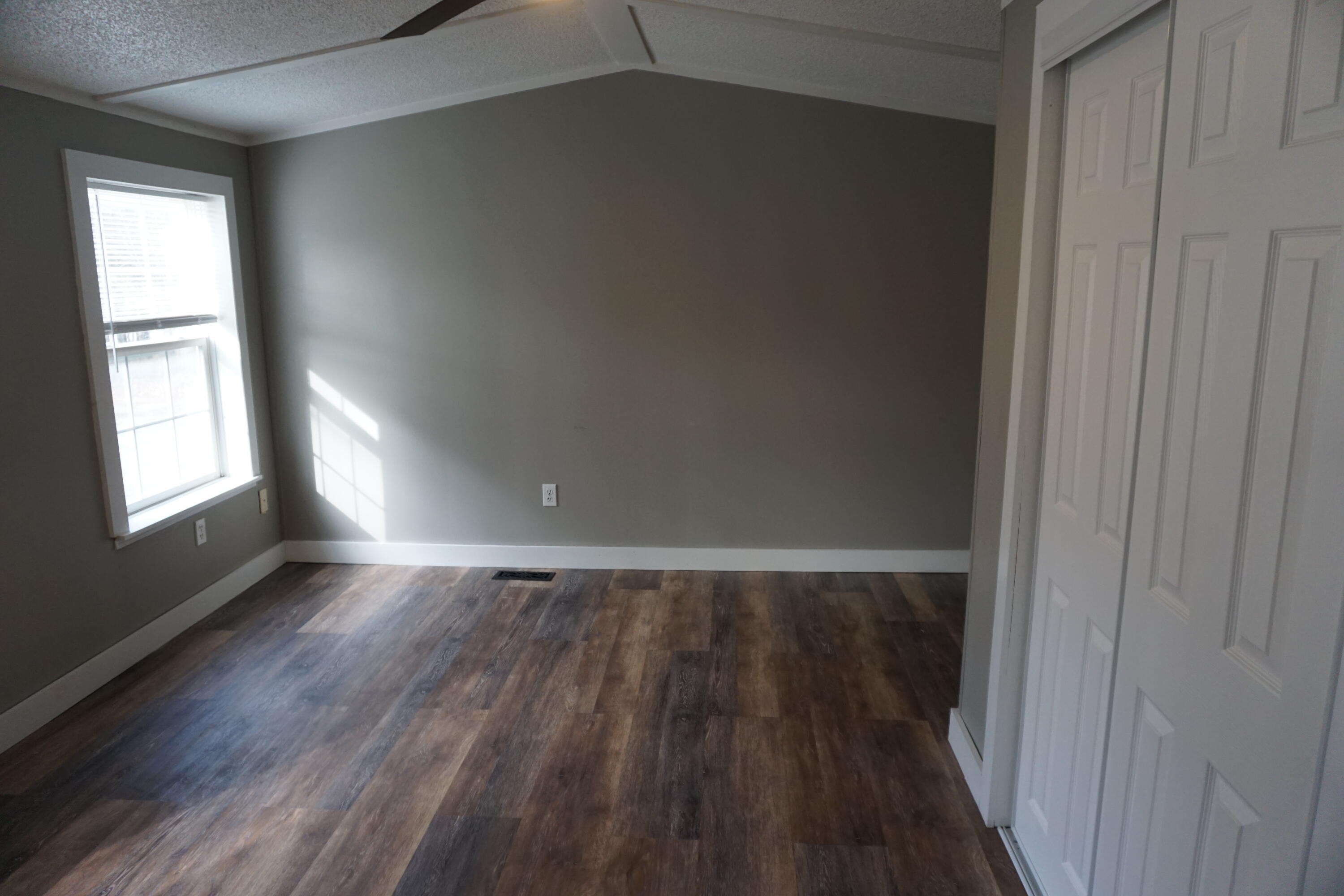 661 Park Street Paris ME 04281