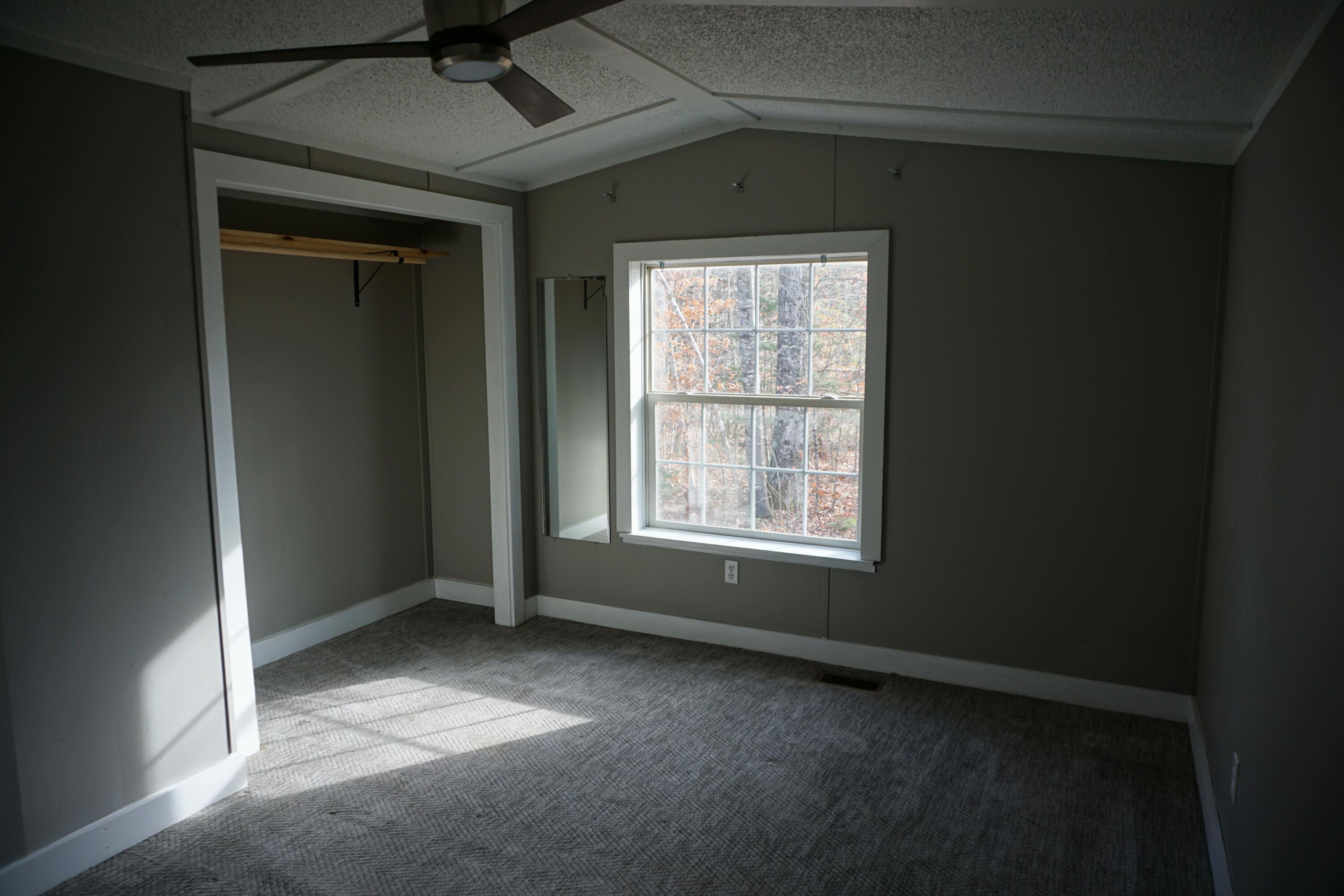 661 Park Street Paris ME 04281