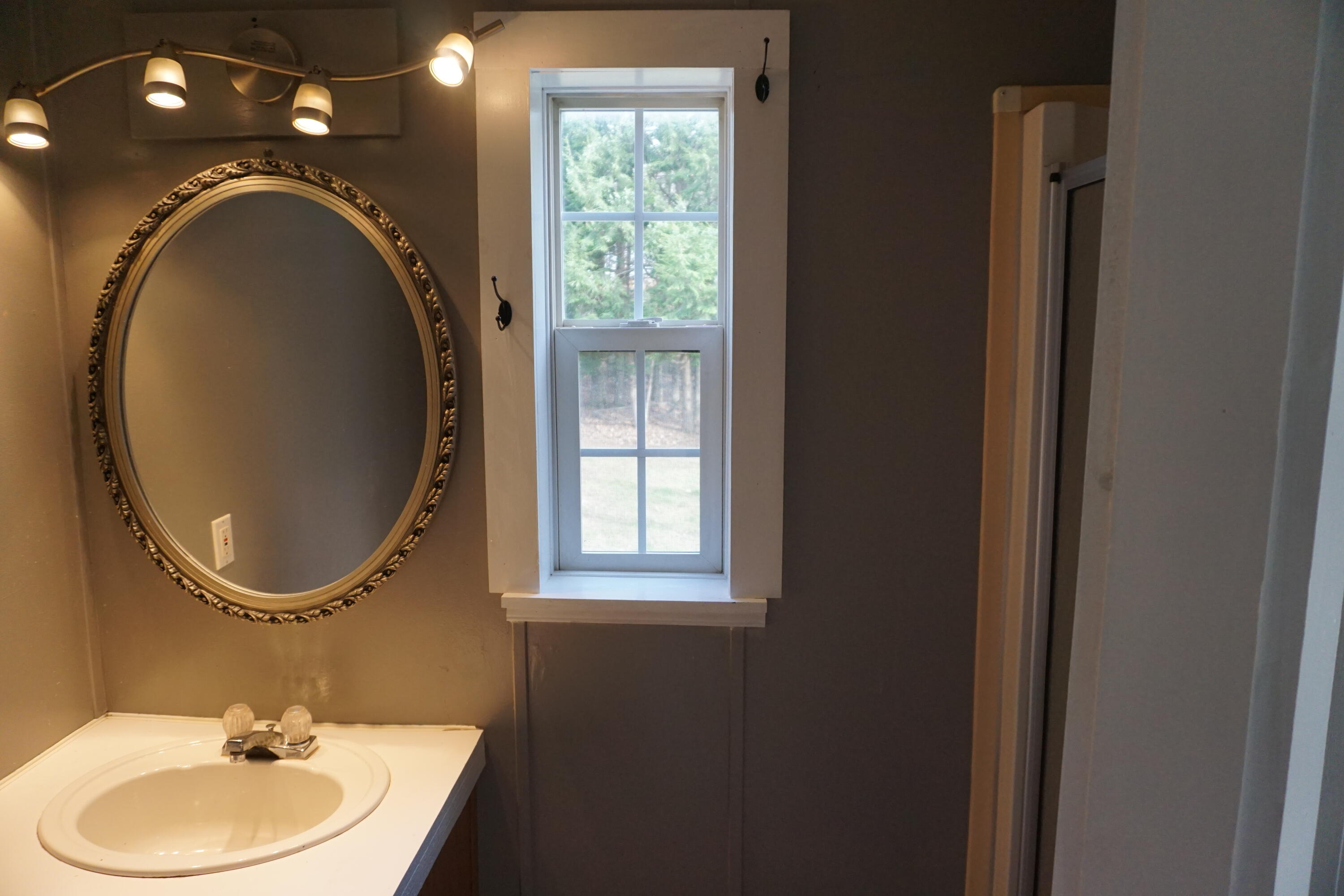 661 Park Street Paris ME 04281