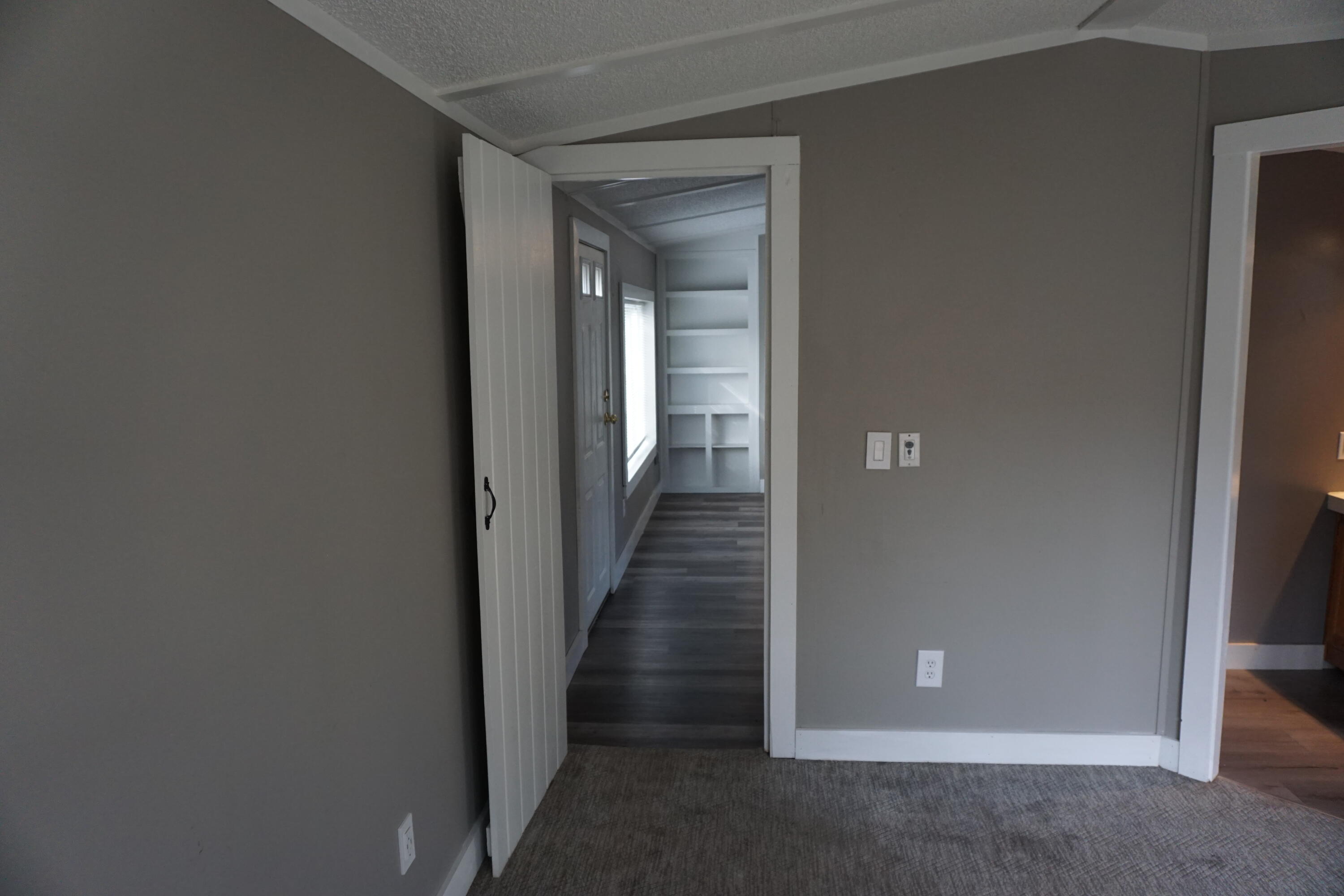 661 Park Street Paris ME 04281