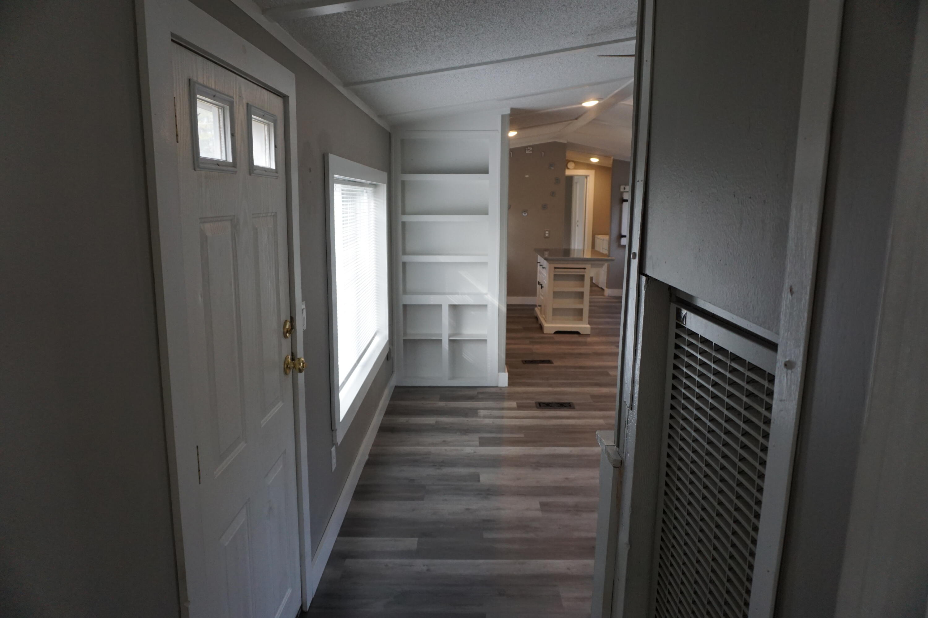 661 Park Street Paris ME 04281