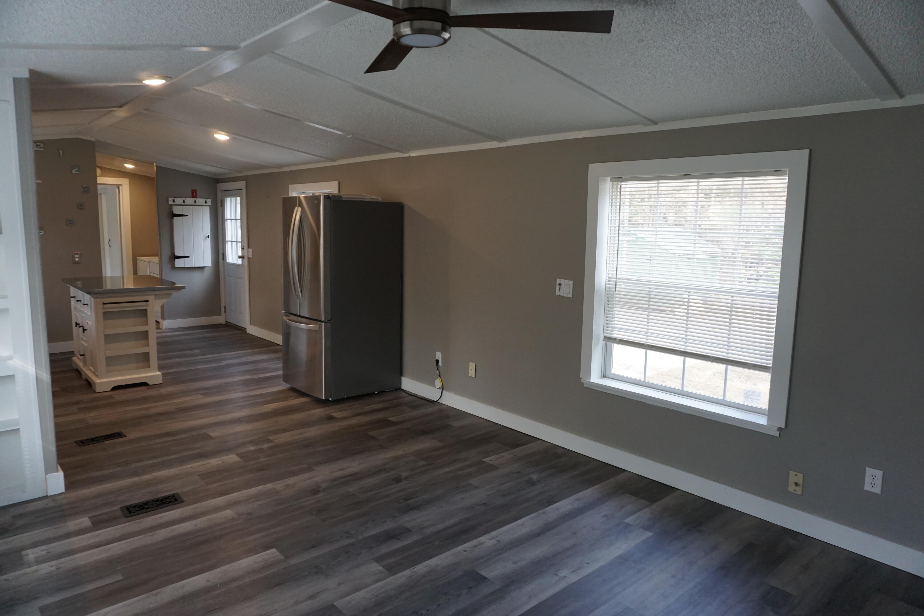 661 Park Street Paris ME 04281